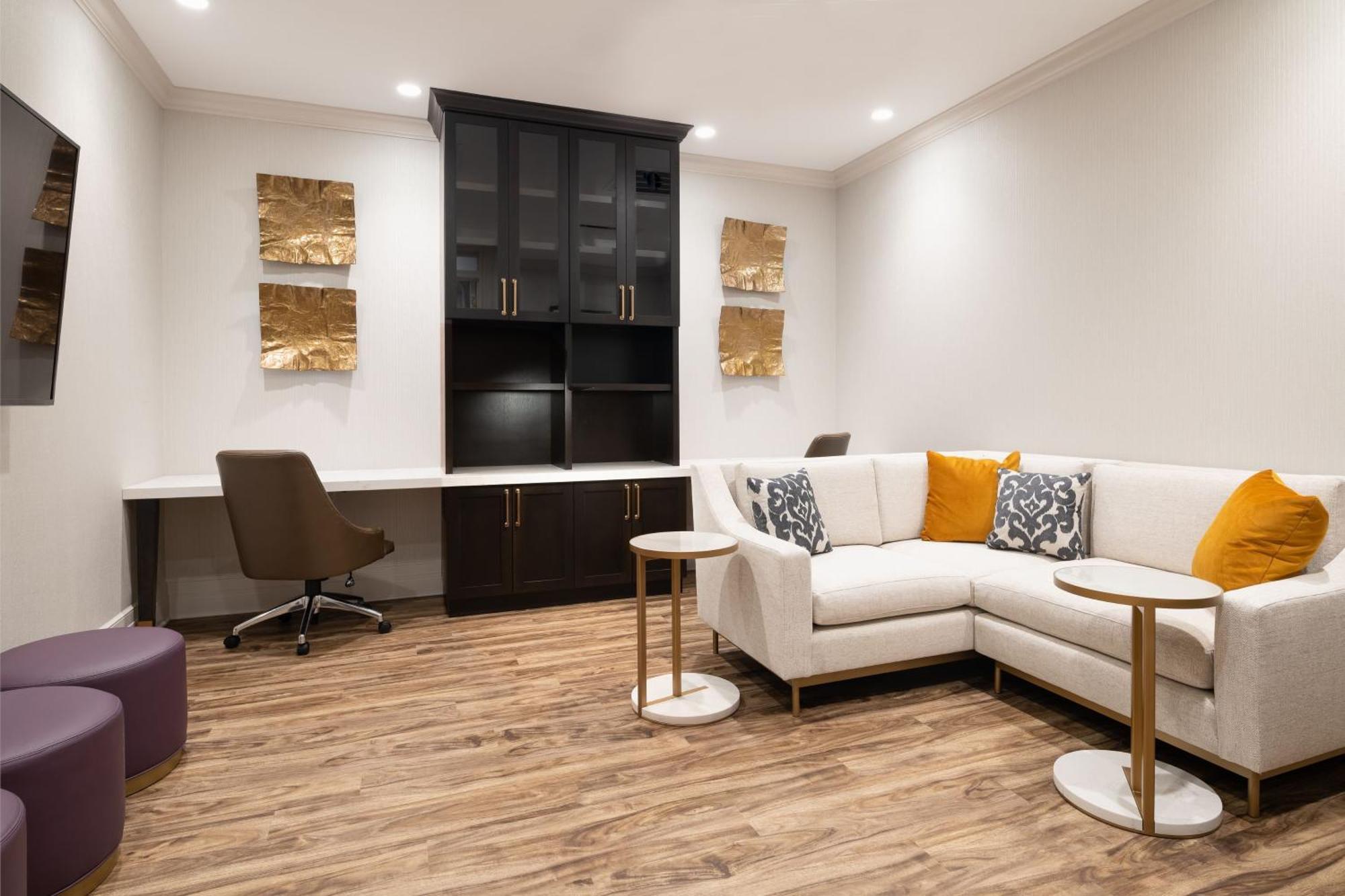 Intercontinental By Ihg 4*